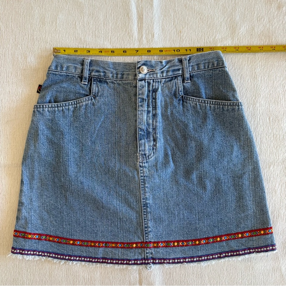 Denim Mini‎ Skirt Tribal Trim Frayed Hem Cotton Blue Size 9/10 - Picture 6 of 15